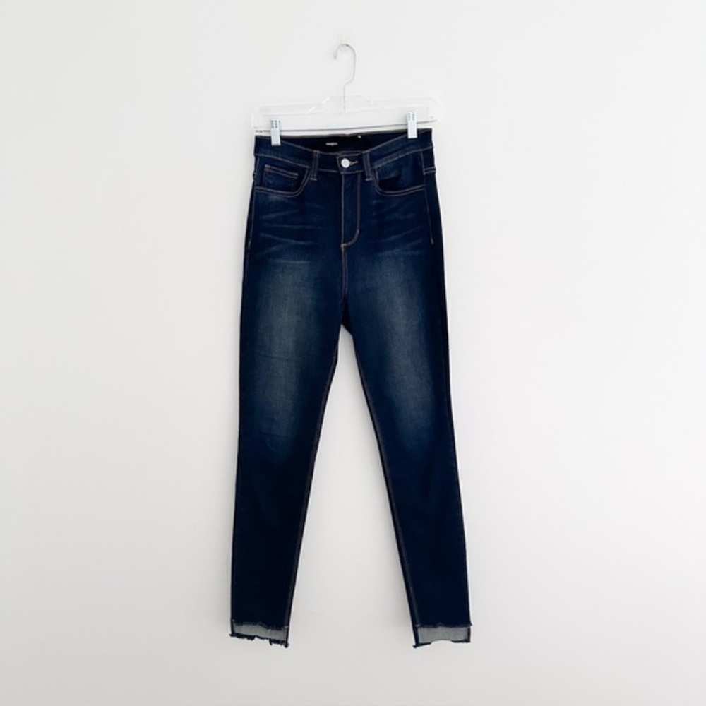 Harper Ultra High Rise Skinny Stretch Jean with Raw Cut Hem Size 28